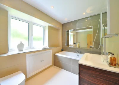 Banheiro minimalista